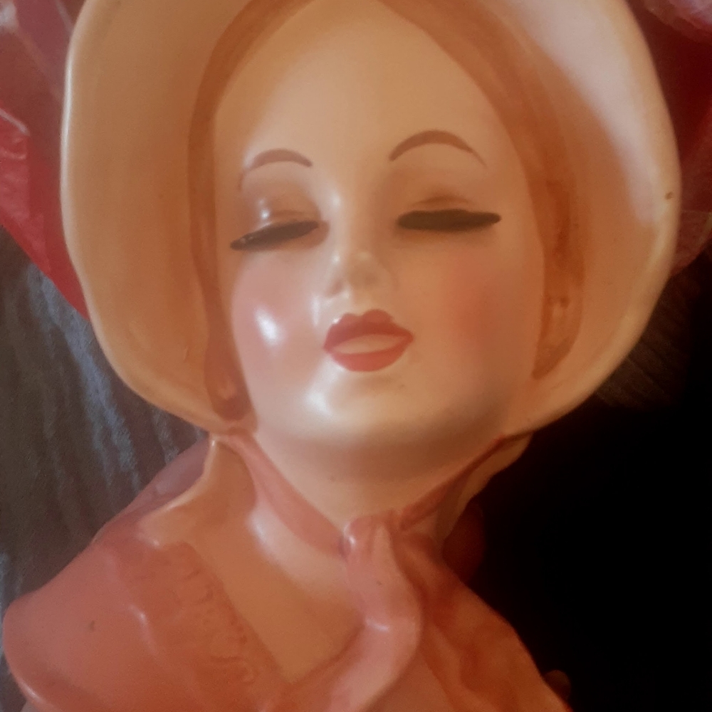 Vintage Lady head vase 50/426